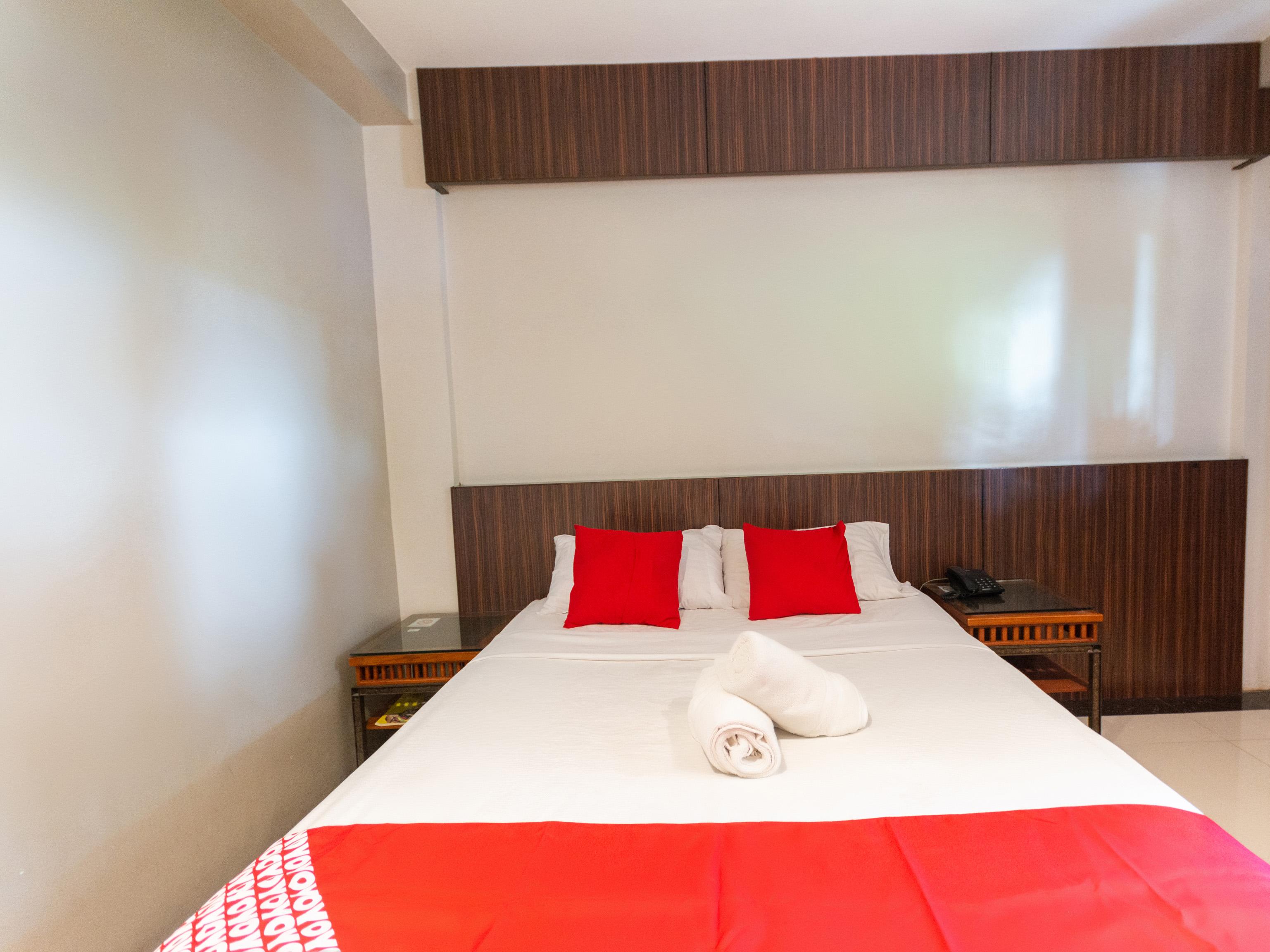 Chito'S Hotel Iloilo City Ngoại thất bức ảnh
