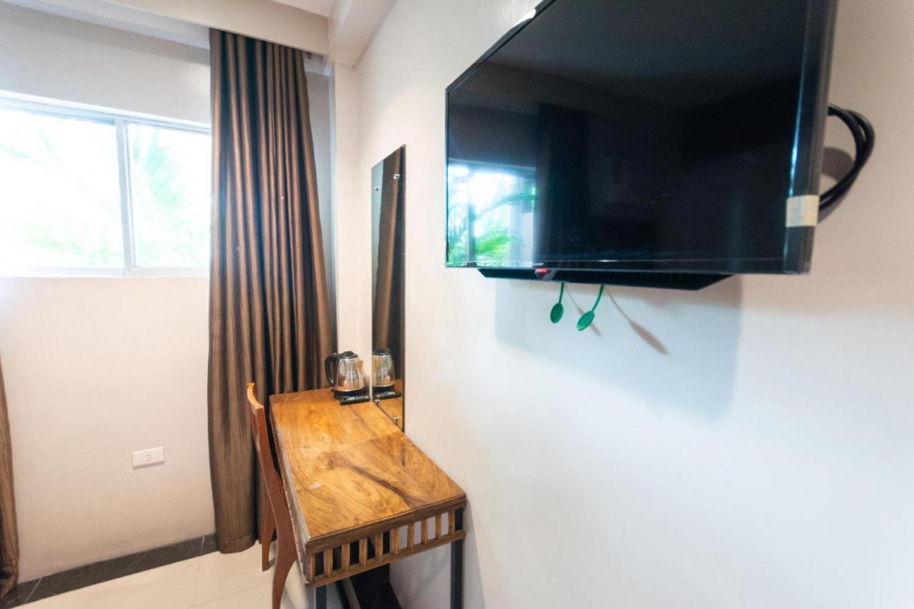 Chito'S Hotel Iloilo City Phòng bức ảnh