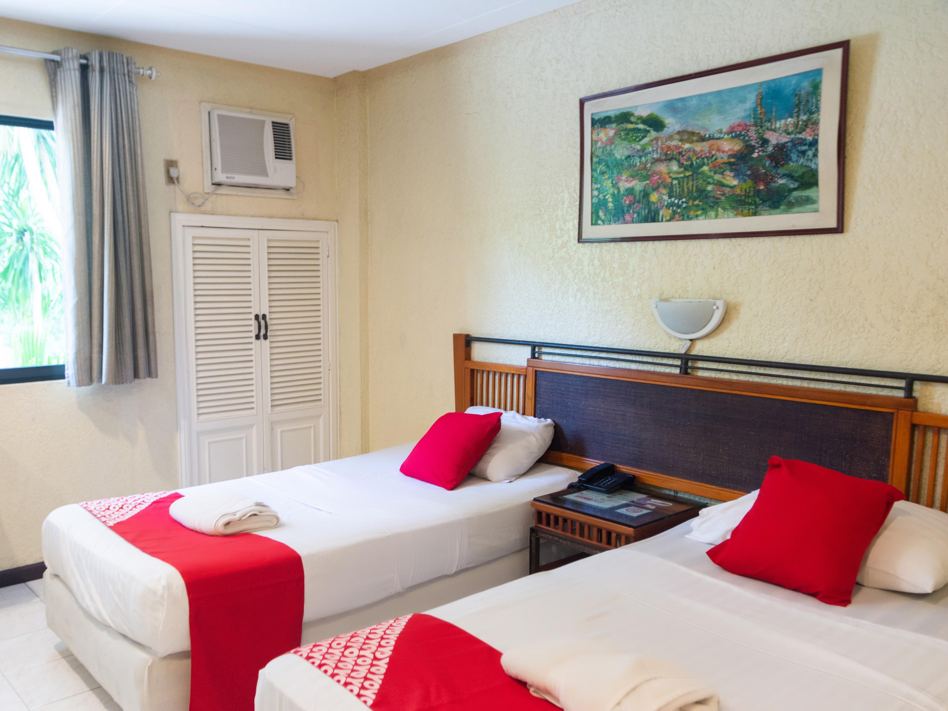 Chito'S Hotel Iloilo City Ngoại thất bức ảnh