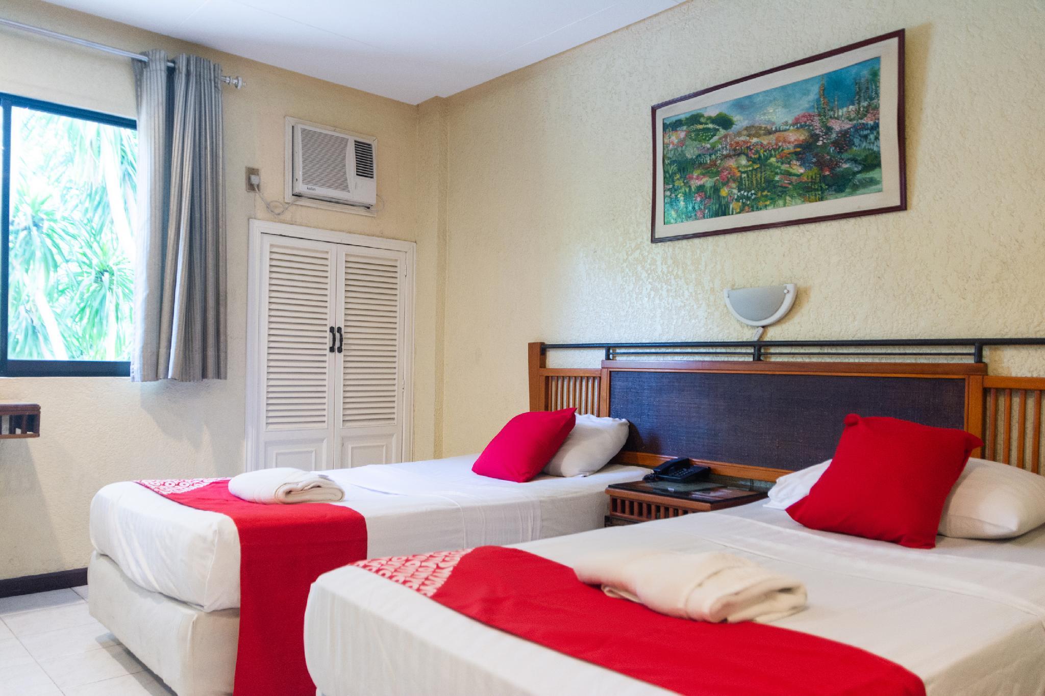 Chito'S Hotel Iloilo City Ngoại thất bức ảnh