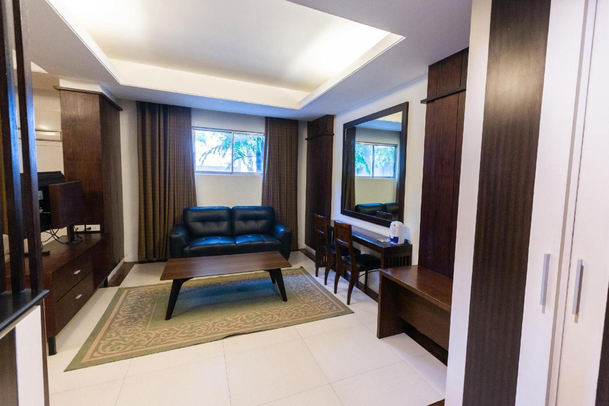Chito'S Hotel Iloilo City Phòng bức ảnh